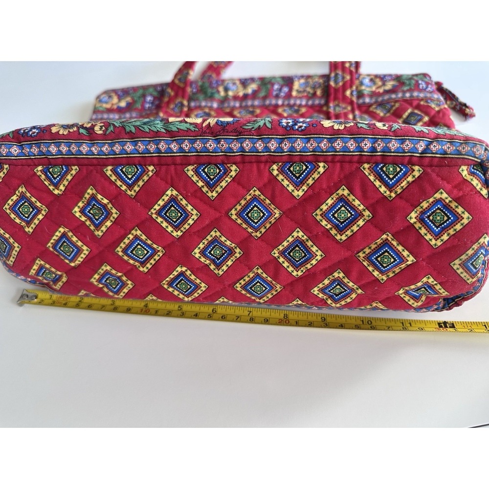 Vera Bradley Betsy Purse Tote Villa Red Pattern Retired Shoulder Bag Vintage - Picture 10 of 16